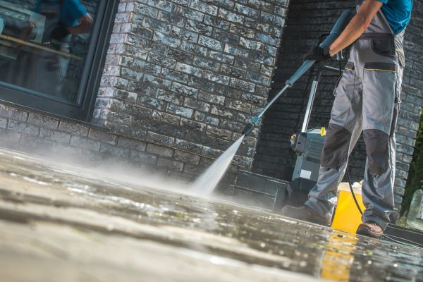 Cost of Power Cleaning in Carlsbad